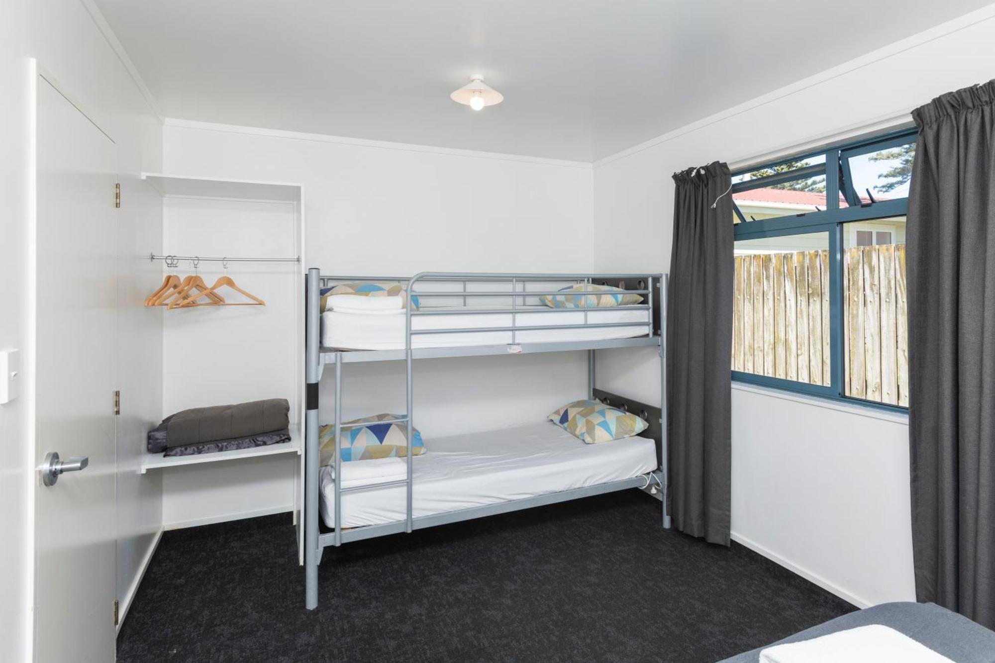 גיסבורן Waikanae Beach Top 10 Holiday Park מראה חיצוני תמונה