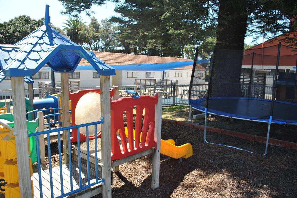 גיסבורן Waikanae Beach Top 10 Holiday Park מראה חיצוני תמונה
