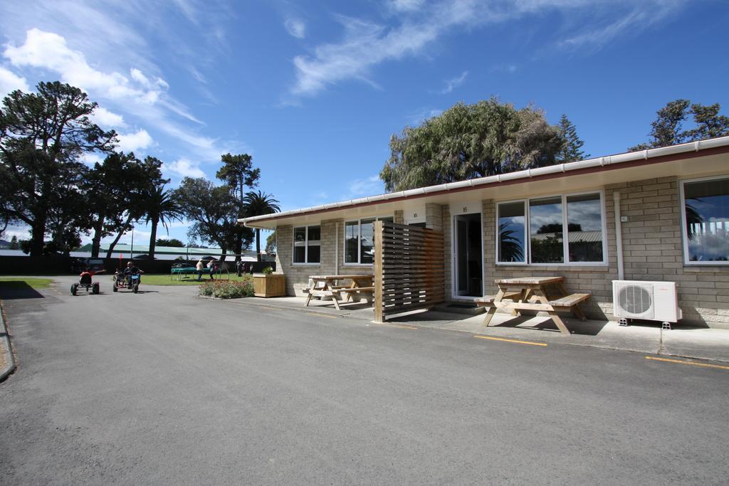 גיסבורן Waikanae Beach Top 10 Holiday Park חדר תמונה