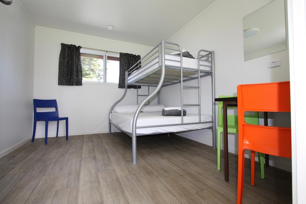 גיסבורן Waikanae Beach Top 10 Holiday Park חדר תמונה